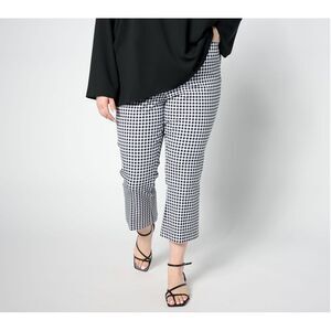 Isaac Mizrahi Live! Women's Pants Sz 2 Baby Bootcut Crop Black A637773